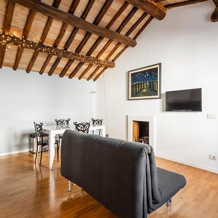 Pavone Centre Romantic Apartment Εξωτερικό φωτογραφία
