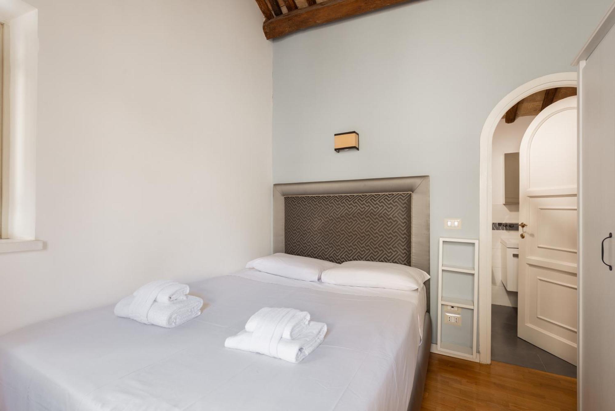 Pavone Centre Romantic Apartment Εξωτερικό φωτογραφία
