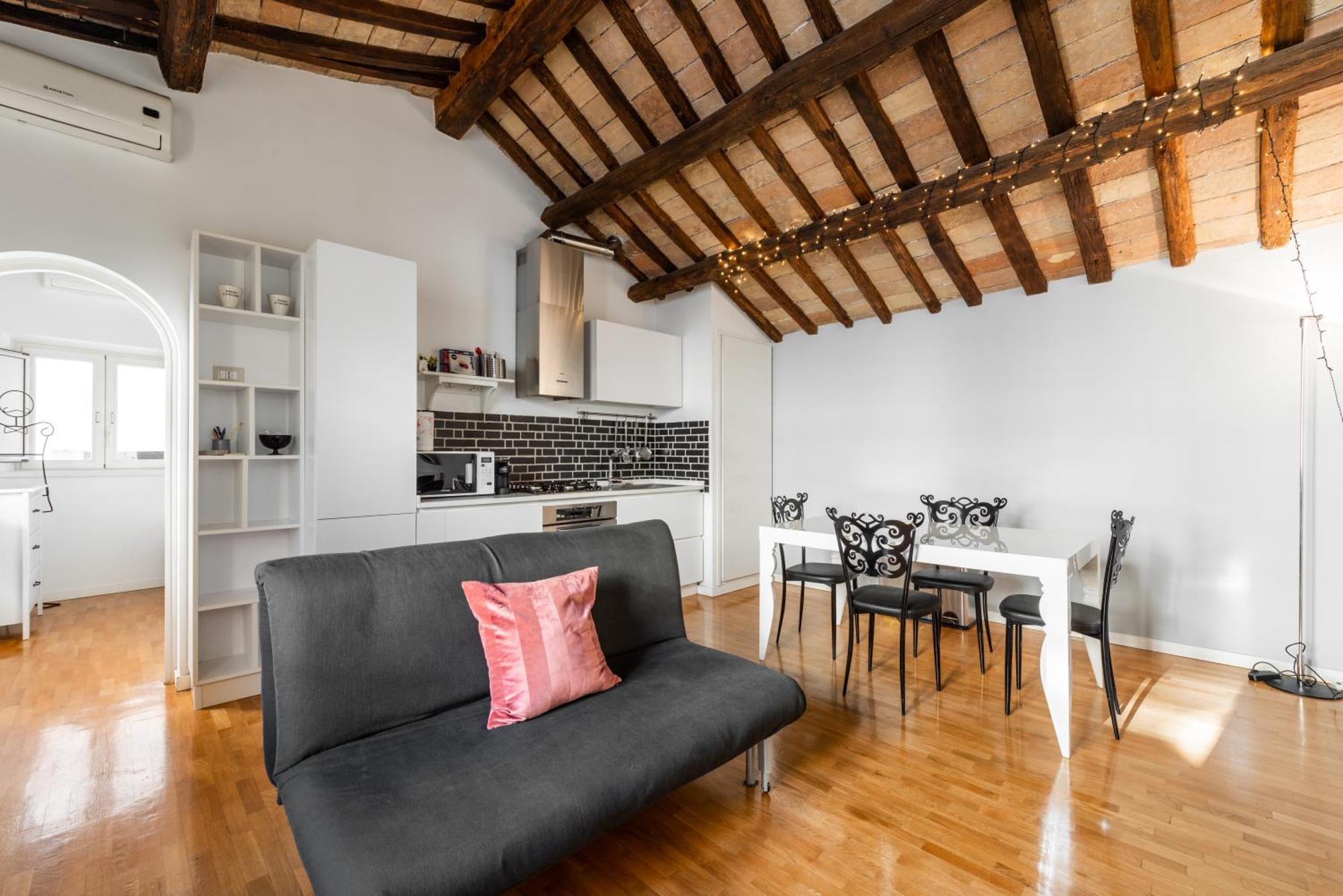 Pavone Centre Romantic Apartment Εξωτερικό φωτογραφία
